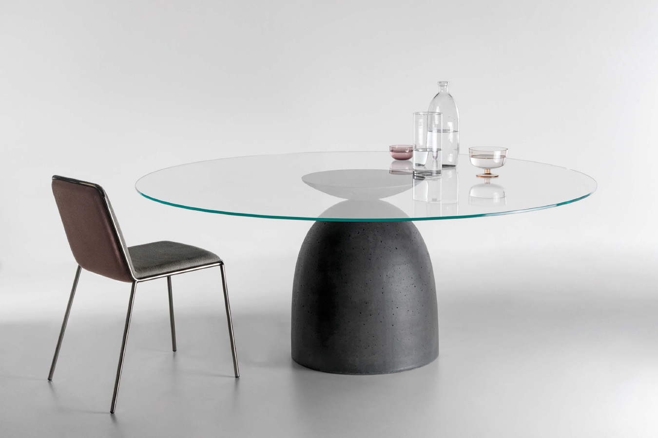 Lago Dining Room Table Janeiro Table 02