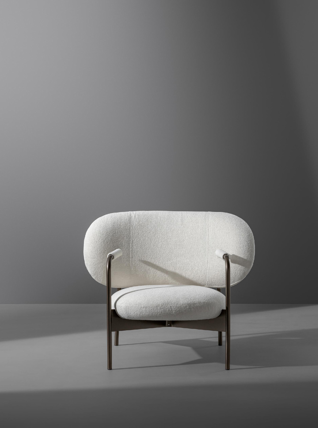 Bonaldo Armchair Pouf Cross Lounge Chair 02